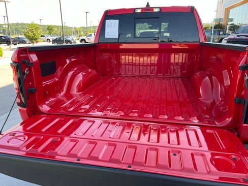 Used 2025 RAM 1500 Big Horn AWD/4WD image 19