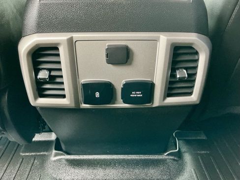 Used 2019 Ford F350 Lariat w/ Lariat Ultimate Package image 33