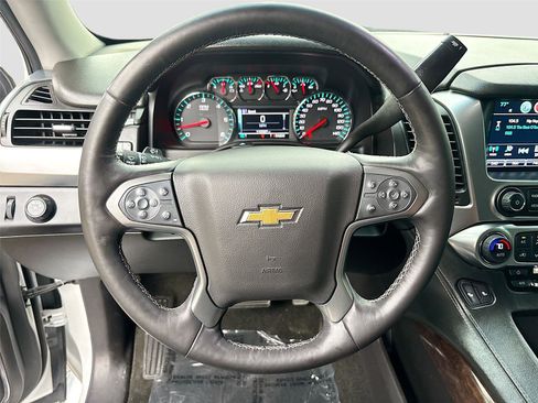 Used 2016 Chevrolet Tahoe LT w/ LT Signature Package RWD image 11