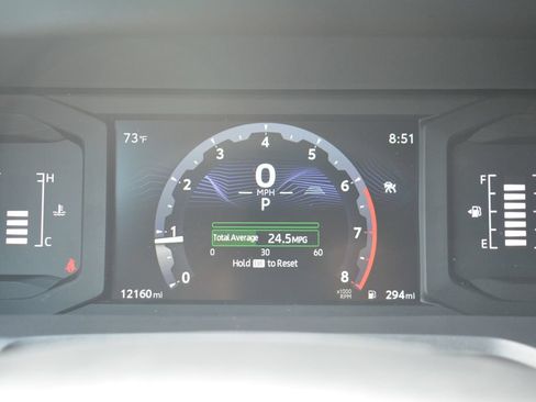 Used 2025 Toyota Tacoma SR AWD/4WD image 14