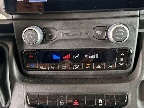 New 2026 RAM ProMaster 2500 w/ Quick Order Package 22G SLT image 22