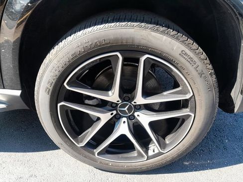 Used 2024 Mercedes-Benz GLE 53 AMG 4MATIC Coupe image 22