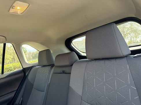 Used 2020 Toyota RAV4 XLE image 15