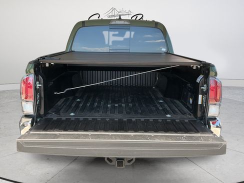 Used 2021 Toyota Tacoma TRD Off-Road AWD/4WD image 24