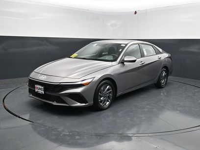 Used 2024 Hyundai Elantra SEL