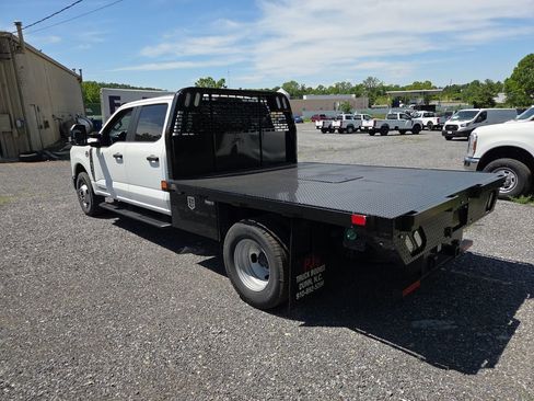 New 2024 Ford F350 XL w/ XL Chrome Package RWD image 6