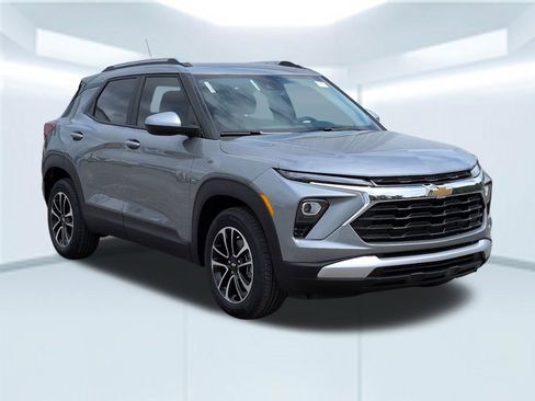 New 2026 Chevrolet TrailBlazer LT w/ Convenience Package FWD image 8