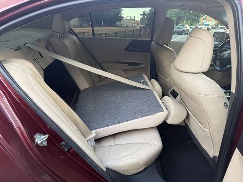 Used 2016 Honda Accord EX-L image 17