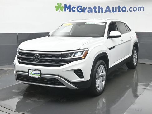 Used 2023 Volkswagen Atlas Cross Sport SE w/ Panoramic Sunroof Package FWD image 24