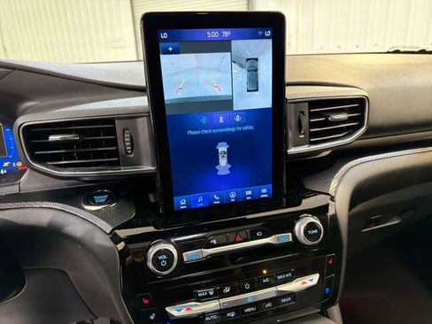 Used 2022 Ford Explorer ST w/ Equipment Group 401A image 18