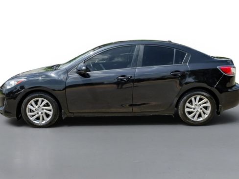 Used 2012 MAZDA MAZDA3 i Grand Touring w/ Tech Pkg FWD image 9