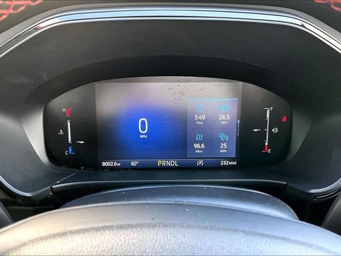Used 2025 Ford Escape ST-Line Select AWD/4WD image 2