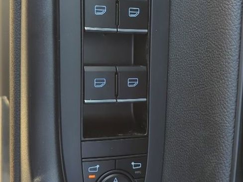 Used 2026 MAZDA CX-50 2.5 Hybrid w/ Preferred Pkg image 15