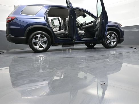 Certified 2023 Honda Pilot EX-L image 49