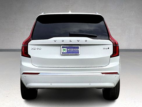 New 2026 Volvo XC90 B6 Plus w/ Protection Package Premier AWD/4WD image 4