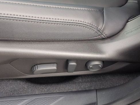 New 2026 Subaru Outback Premium image 15