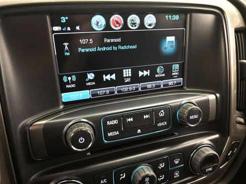 Used 2018 Chevrolet Silverado 1500 LT w/ All Star Edition image 18