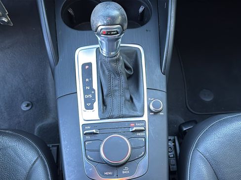 Used 2016 Audi A3 2.0T Premium image 21