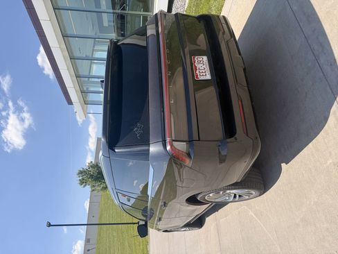 Used 2025 Lincoln Navigator Reserve AWD/4WD image 4