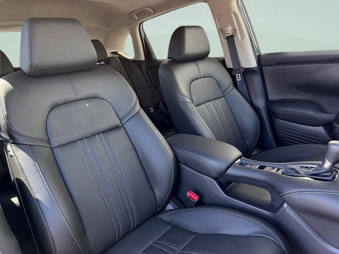 Certified 2026 Honda HR-V EX-L image 35