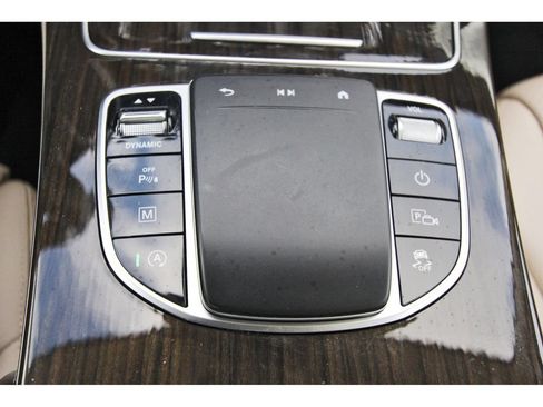 Used 2021 Mercedes-Benz GLC 300 image 30