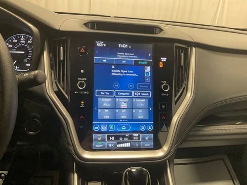 Certified 2025 Subaru Legacy Limited image 10