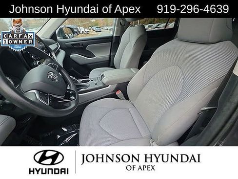 Used 2021 Toyota Highlander L image 33