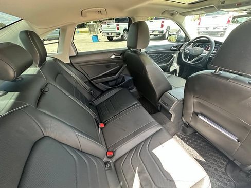 Used 2024 Volkswagen Jetta SEL FWD image 15