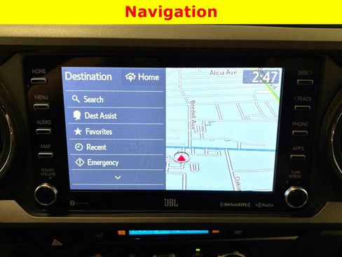 Used 2022 Toyota Tacoma TRD Sport w/ TRD Premium Sport Package AWD/4WD image 18
