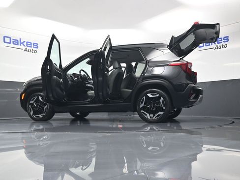 Certified 2024 Kia Seltos SX w/ SX Sunroof Package image 66