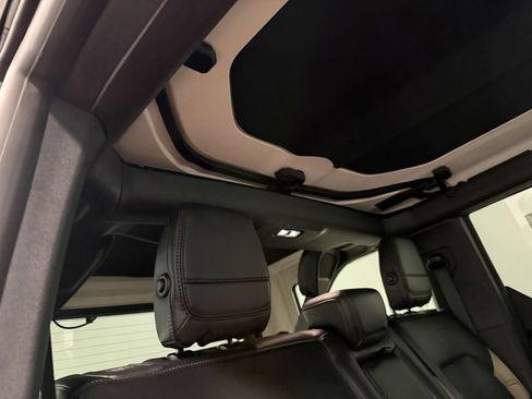 Used 2024 Ford Bronco Wildtrak AWD/4WD image 15