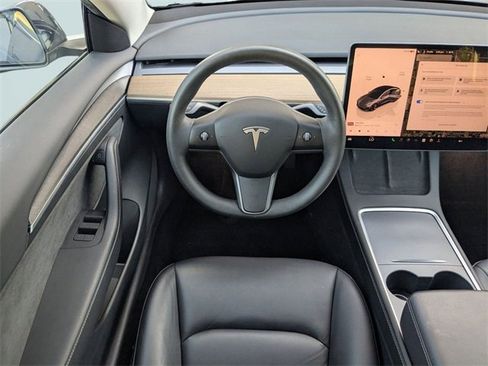 Used 2023 Tesla Model 3 Long Range image 13