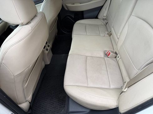 Used 2015 Subaru Outback 2.5i Limited image 14