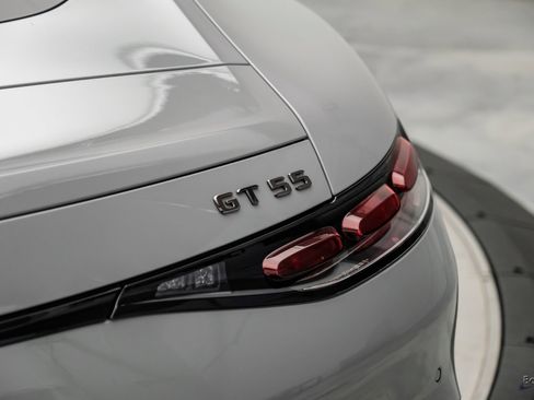 Used 2024 Mercedes-Benz AMG GT 55 image 19