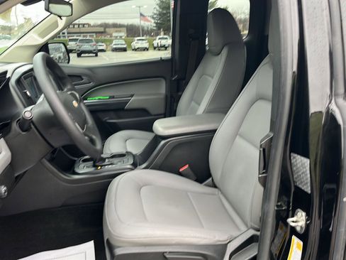 Used 2018 Chevrolet Colorado W/T w/ WT Convenience Package image 24