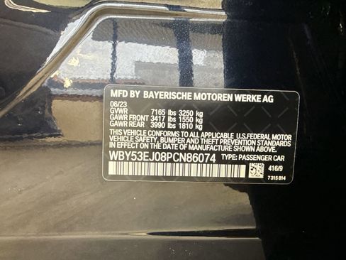 Used 2023 BMW i7 xDrive60 image 37