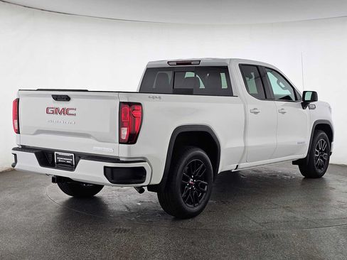 Used 2025 GMC Sierra 1500 Elevation w/ Preferred Package AWD/4WD image 5