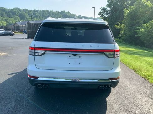 Used 2020 Lincoln Aviator Reserve w/ Equipment Group 201A AWD/4WD image 14