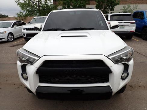 Used 2018 Toyota 4Runner TRD Off-Road Premium w/ TRD Performance Package AWD/4WD image 14