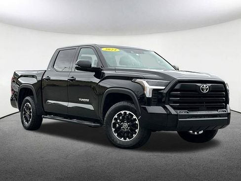 Used 2024 Toyota Tundra SR5 w/ SR5 Premium Package AWD/4WD image 2