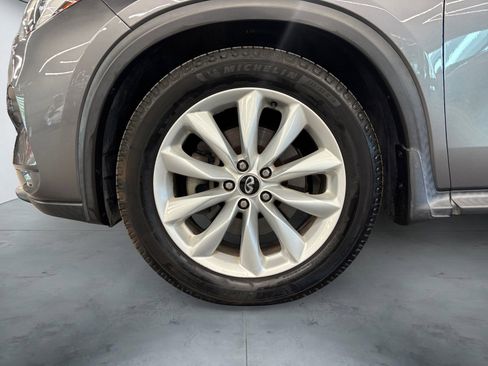 Used 2019 INFINITI QX50 Essential w/ Proactive Package FWD image 14