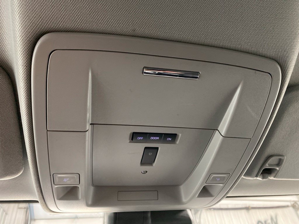 Used 2019 GMC Sierra 2500 SLT w/ Duramax Plus Package AWD/4WD image 39