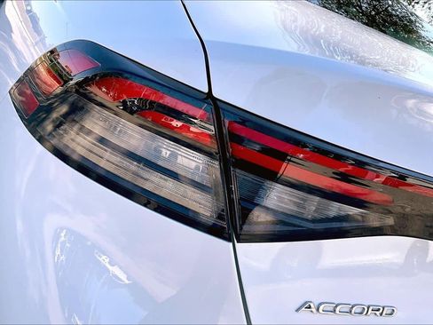 Used 2023 Honda Accord Touring image 28
