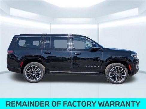Used 2024 Jeep Wagoneer Series III w/ Premium Group I AWD/4WD image 7