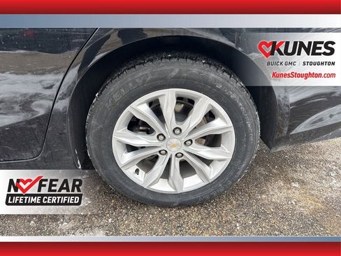 Used 2024 Chevrolet Malibu LT image 18