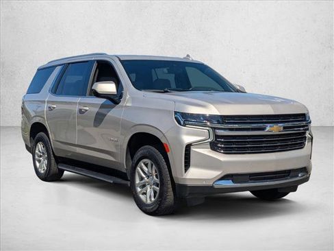 Used 2023 Chevrolet Tahoe LT image 3
