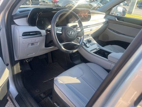 Used 2024 Hyundai Palisade SEL image 4