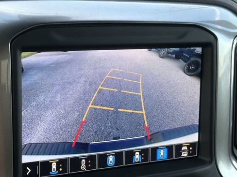 Used 2021 Chevrolet Silverado 2500 LTZ image 10