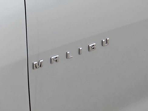 Used 2017 Chevrolet Malibu LS FWD image 12