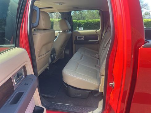 Used 2012 Ford F150 Lariat w/ Lariat Chrome Pkg image 11